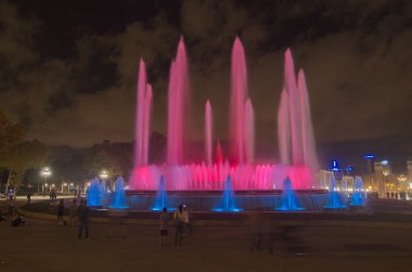 Barcelona'da Magic Fountain (Font magica)