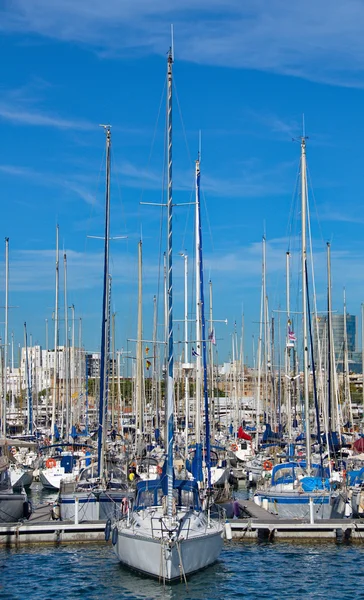 Baecelona bağlantı noktası Harbor yelkenli tekneler Telifsiz Stok Fotoğraflar