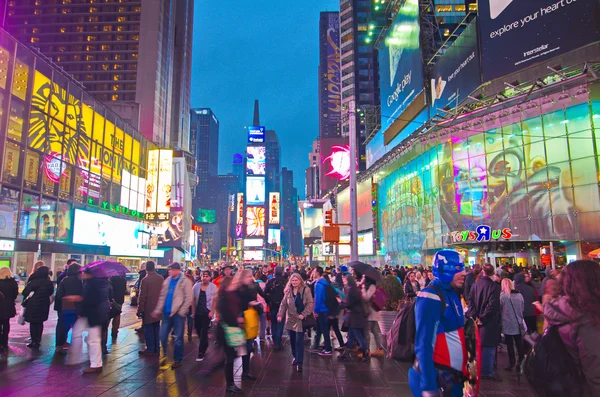 Broadway Times Square por la noche, Nueva York —  Fotos de Stock