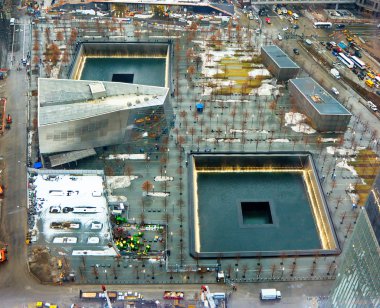 Dünya Ticaret Merkezi 9-11 Anıtı sıfır zemin