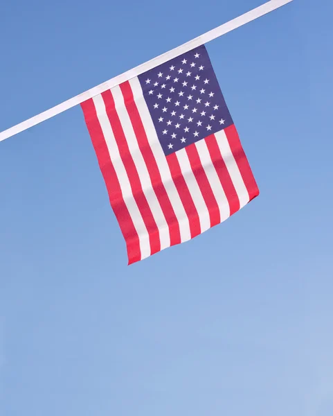 USA flags hanging proudly for July 4 Independence Day — Stockfoto
