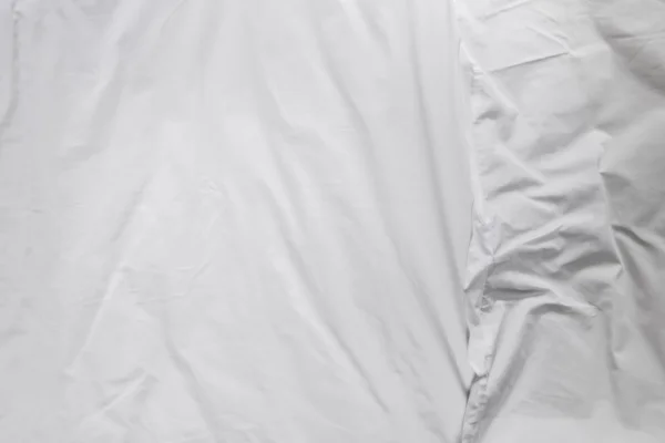Top view of white bedding sheets crease — Stock Photo, Image