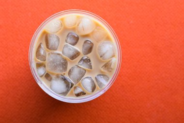 Buzlu kahve plastik Kupası (Üstten Görünüm)