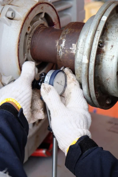 alt küme arama göstergesi göstergesi hizalama mili için.