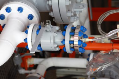 Petrol ve doğal gaz boru hattı valfleri ile işleme