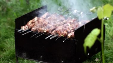 şiş kebap hazırlanması