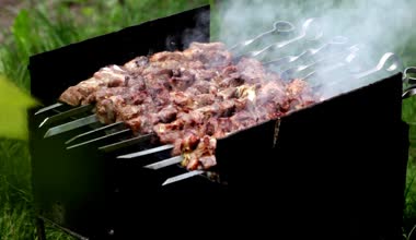 şiş kebap hazırlanması