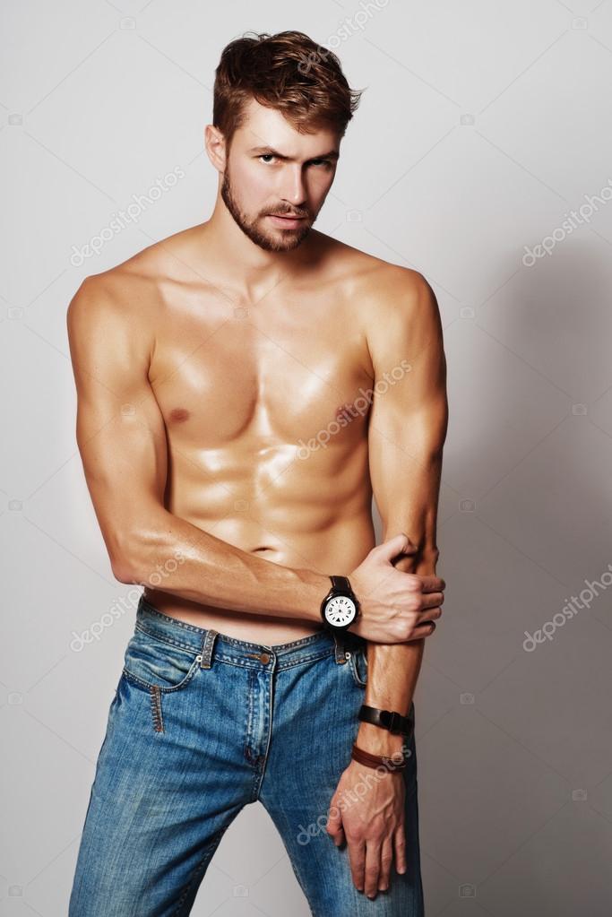 male body image For years, women have had to endure impossibly thin role models, but now experts say men are feeling increasingly insecure about their bodies, spending too much time in the gym, in the mirror and on crash diets cbs 2's paul moniz reports that from musicians to athletes, the message is clear: buff. male body image For years, women have had to endure impossibly thin role models, but now experts say men are feeling increasingly insecure about their bodies, spending too much time in the gym, in the mirror and on crash diets cbs 2's paul moniz reports that from musicians to athletes, the message is clear: buff.