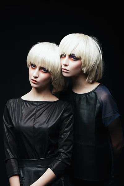 Girls with fashion make up and white wigs — 스톡 사진