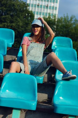 şık kadın portresi