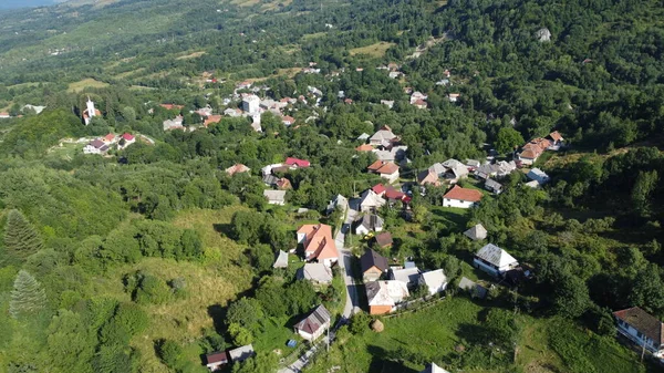 Πανόραμα Λόφους Δάση Και Χωριό Rosia Montana Χωριό — Φωτογραφία Αρχείου