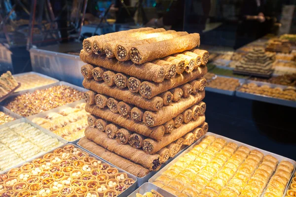 Baklava, geleneksel Türk tatlısı