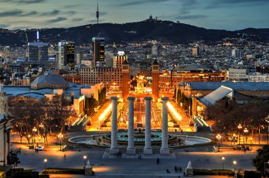 Mavi saatte, İspanya Barcelona