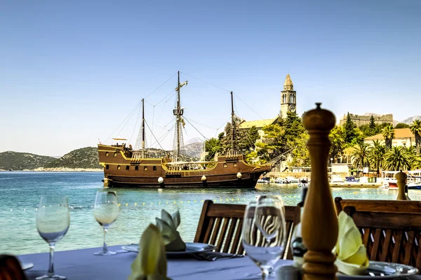 Restoran tablo Sipan Adası, Hırvatistan