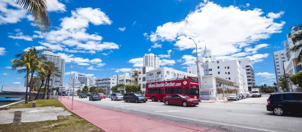 Miami Beach Florida Usa April 2019 Ζωντανό Τοπίο Κατά Μήκος — Φωτογραφία Αρχείου