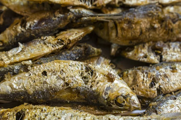 Closeup Deep Fried Sardines Locally Known Salinyasi Popular Food Item — Stock Photo, Image