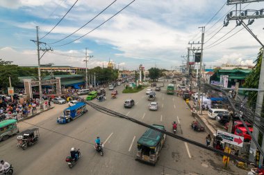 Taytay, Rizal, Filipinler - Manila Doğu Yolu ve Gaziler Anıtı.