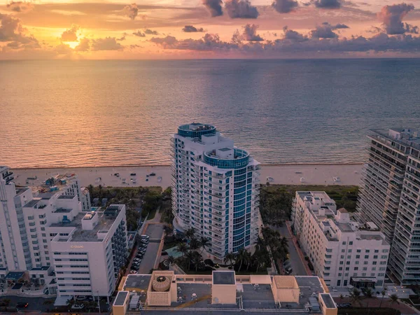 Miami Beach Florida Mid Beach Boyunca Muhteşem Bir Dawn Sahnesi — Stok fotoğraf