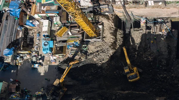Sitio Construcción Edificio Gran Altura Trabajos Cimentación Terraplenes Con Excavadoras — Foto de Stock