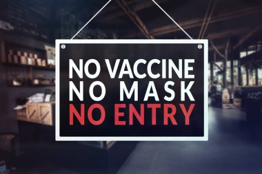 Aşı yok, maske yok, bir restorana, kafeye ya da başka bir yere giriş işareti yok..