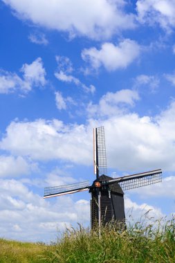 Mavi Gökyüzü bulutlu, Hollanda Hollanda Yeldeğirmeni