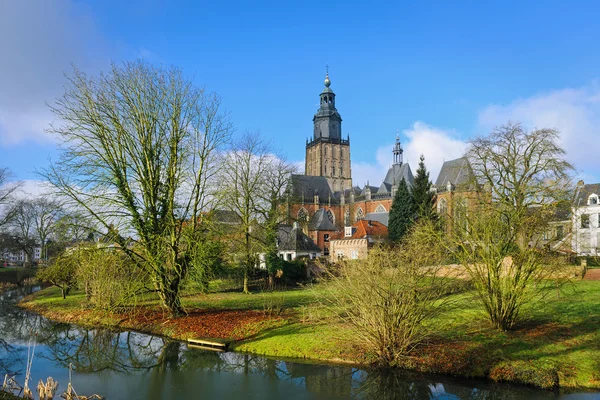 Widok z holenderskiego miasta Zutphen z murów, Holandia — Zdjęcie stockowe