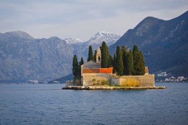 st. george Adası tekne, Karadağ görüntüleyin