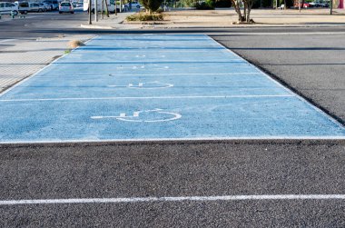 Uluslararası engelliler sembolü