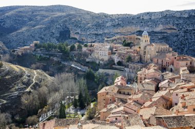 Albarracin, ortaçağ terracotte Köyü İspanya