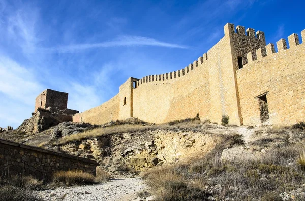 Albarracin, villaggio medievale di terracotte in Spagna — Foto Stock