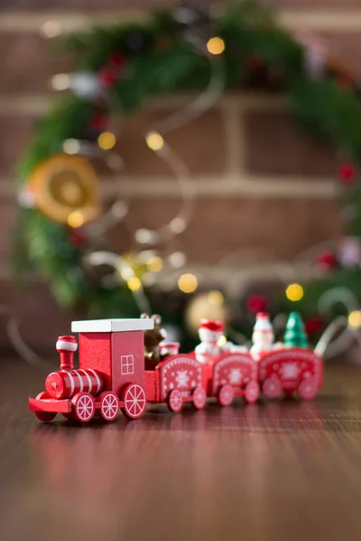 Červený Vlak Pozadí Vánoční Výzdoby — Stock fotografie