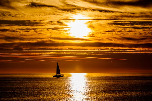 Sochi. Paesaggio marino. Buonasera. — Foto Stock