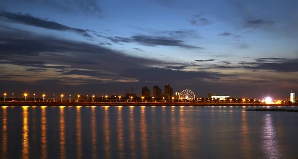 Gece Kazan. Kazanka Nehri. Dolgu
