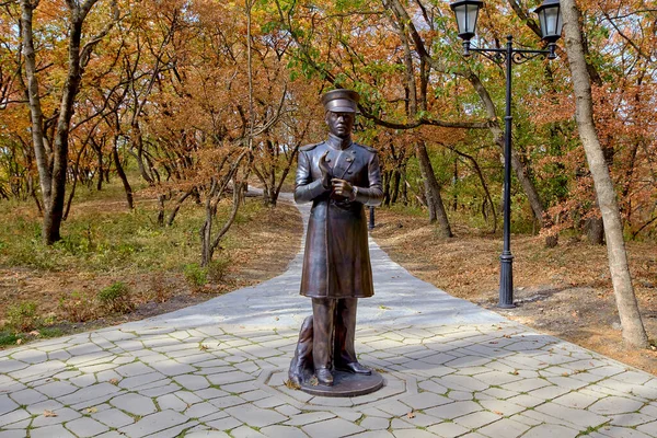 Pyatigorsk 城市娱乐公园 雕塑Grigory Pechorin — 图库照片