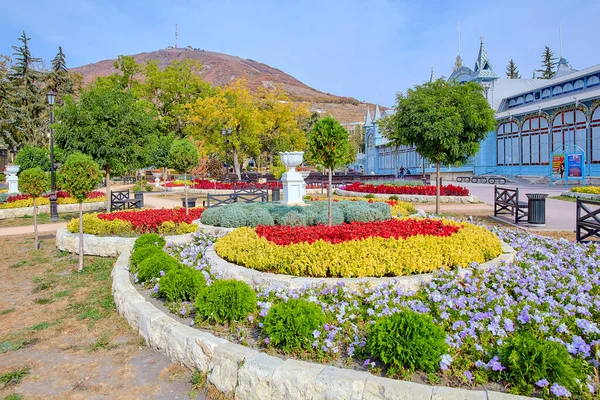Pyatigorsk Parque Cidade Jardim Das Flores Outono — Fotografia de Stock