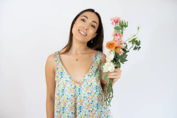 Beautiful Woman Holding Bouquet Flowers White Background — Stock Photo, Image