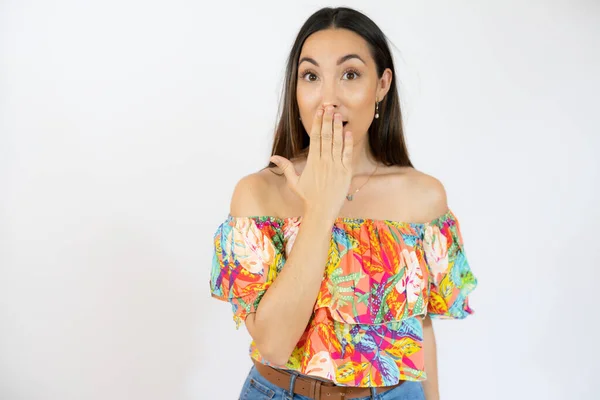 Young Woman Covering Her Mouth White Background — Stock Photo, Image