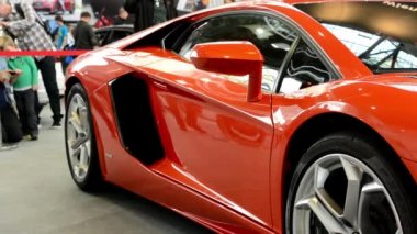 Lüks hızlı otomobil (dış) - insanlar sergi - Lamborghini - Aventador