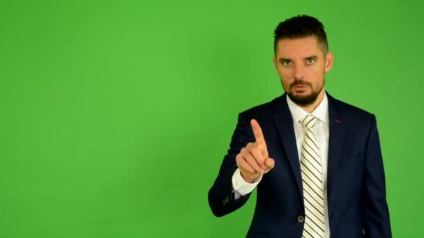 Business man disagrees - green screen - studio — Stock Video