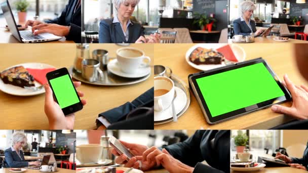 4k montage (8 videos)-technologie apparaten groen scherm-zakenvrouw werken in Café-smartphone en Tablet groen scherm — Stockvideo