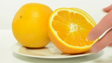 erkek keser portakal meyve - beyaz arka plan stüdyosu