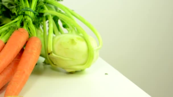 Vegetable - white background studio — Stock Video