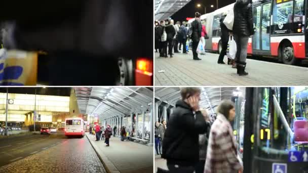 Praag, Tsjechische Republiek-16 januari 2015:4k montage (compilatie)-busstation mensen wachten en krijgen op de bus-weg met auto's-Night City-close-up — Stockvideo