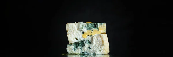 Μπλε Τυρί Gorgonzola Dorblu Stilton Γαλακτοκομικά Προϊόντα Κατασκευασμένα Από Αιγοπρόβατα — Φωτογραφία Αρχείου