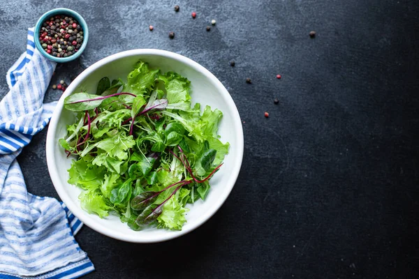 Salada Mistura Verde Deixa Vitaminas Prontas Para Cozinhar Comer Mesa — Fotografia de Stock