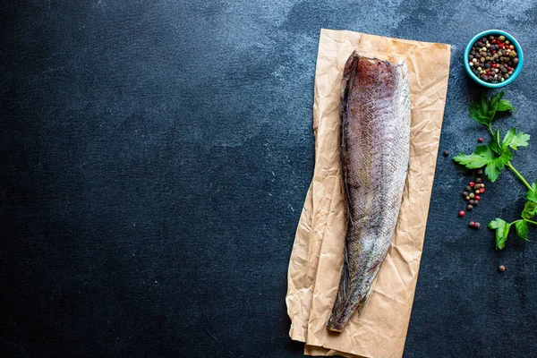 Filete Merluza Pescado Crudo Mariscos Listos Para Comer Mesa Para —  Fotos de Stock