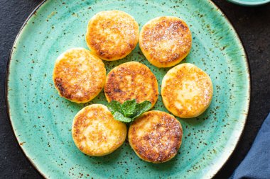 Cheesecake kahvaltı şurubu tatlı kaymak peynirli krep sağlıklı yemek üst manzara kırsal yemek arkaplan resmi