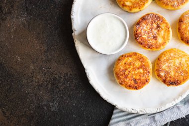 Cheesecake kahvaltı şurubu tatlı kaymak peynirli krep sağlıklı yemek üst manzara kırsal yemek arkaplan resmi