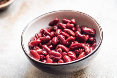 Kırmızı konserve fasulye keto veya paleo diyet bölümü masaya sağlıklı yemek üst görünüm fotokopi alanı arka plan kırsal 