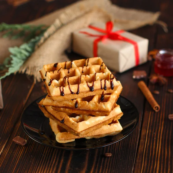 Vue Rapprochée Délicieuses Gaufres Noël Sur Une Table Bois — Photo